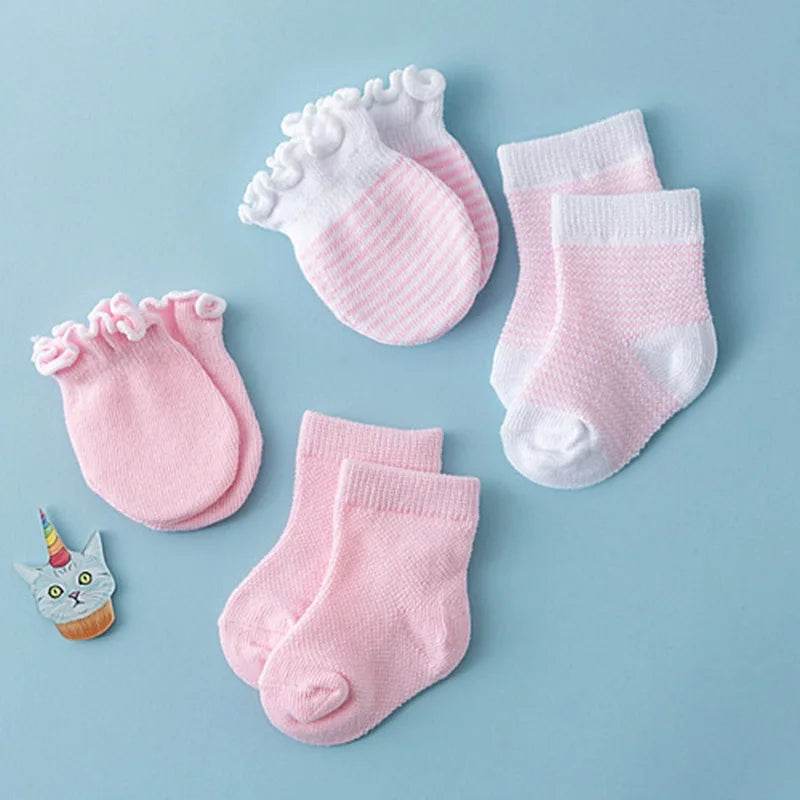 4 Pairs Baby Socks & Gloves Set - Little Fashion