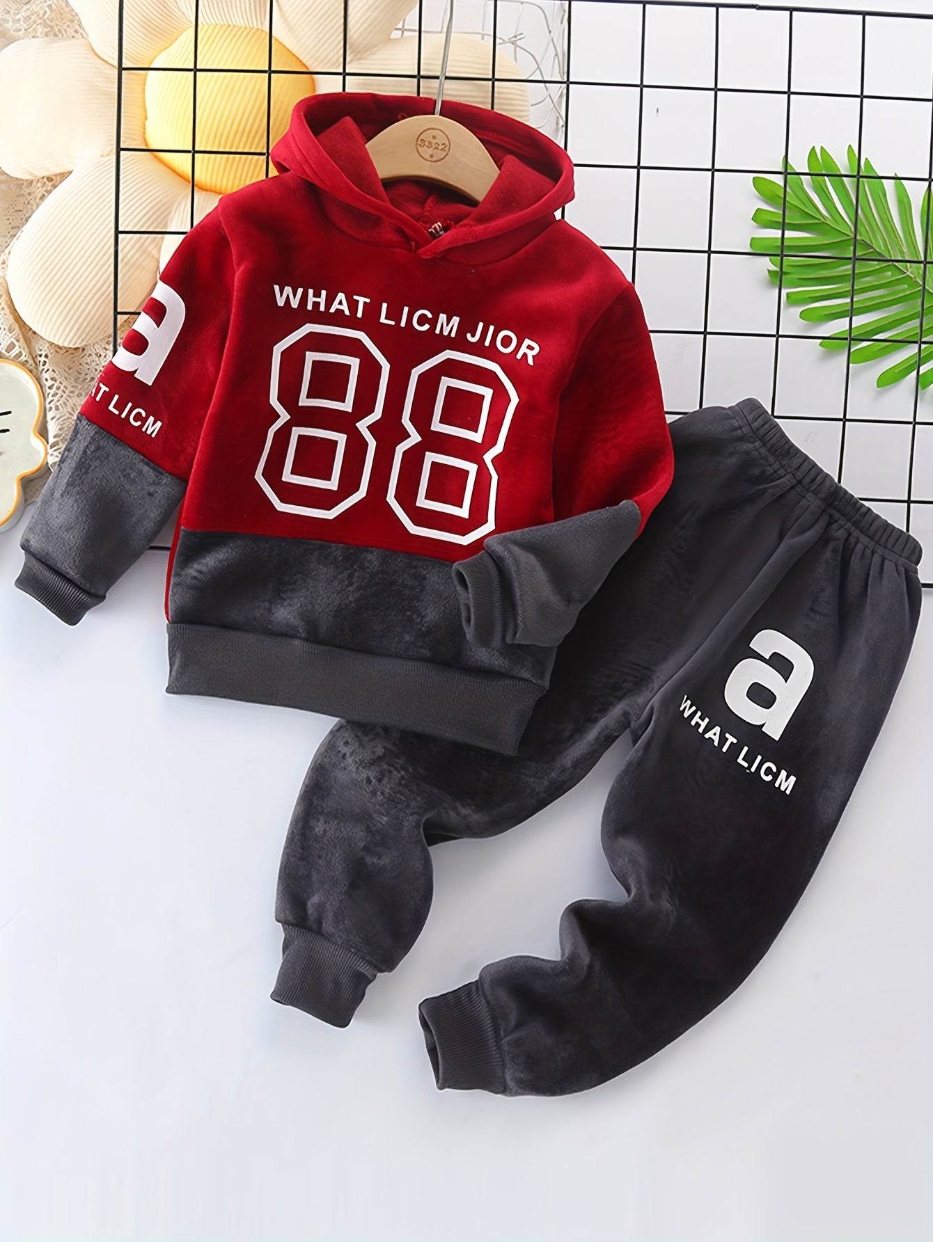 Boy's Trendy Hoodie & Pants Set - Little Fashion